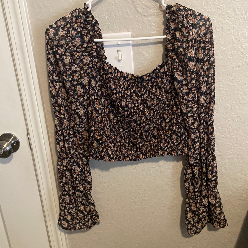 Cropped blouse